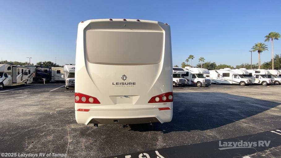 Used 2017 Leisure Travel Unity 24MB available in Seffner, Florida