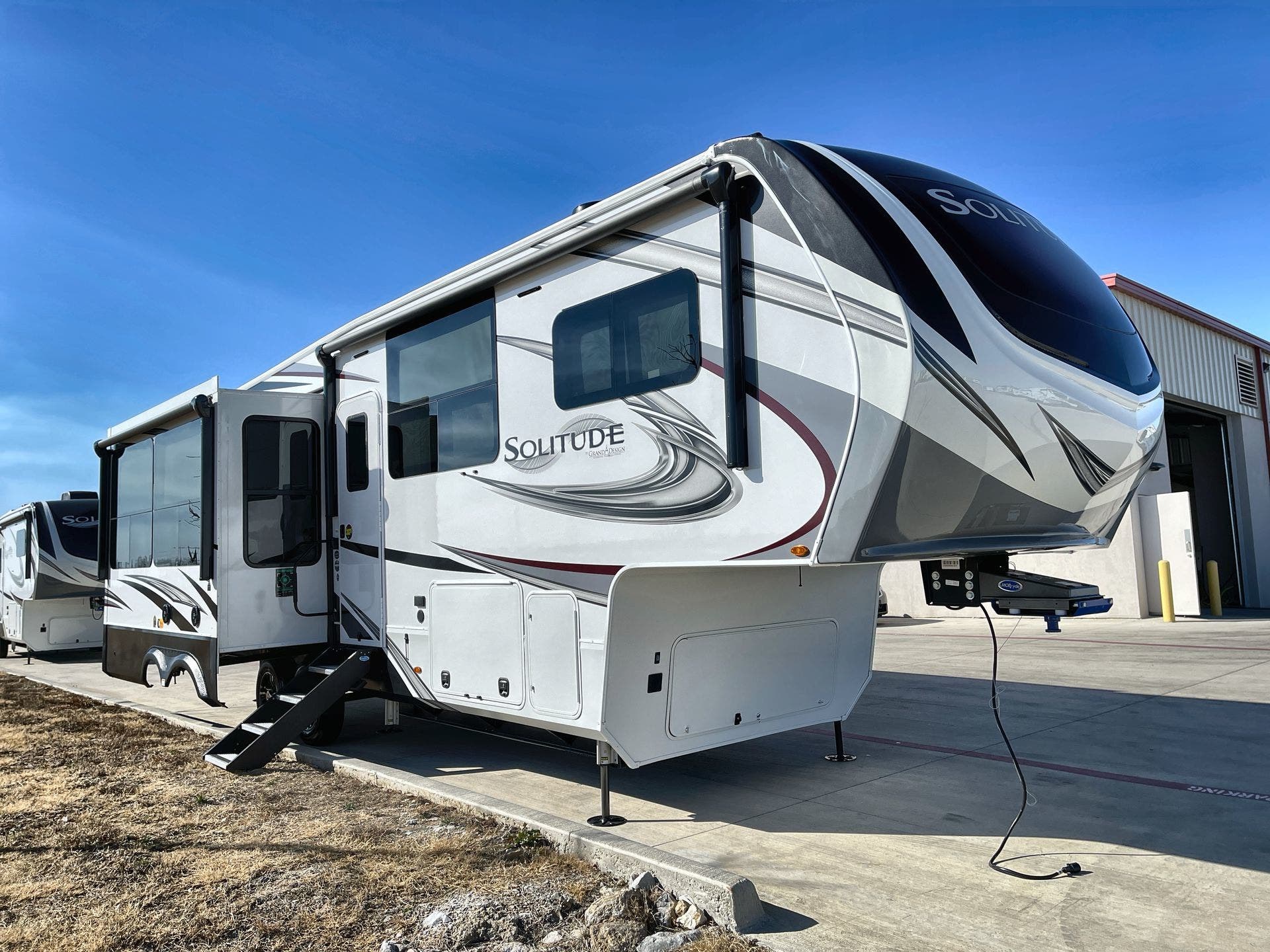 Grand Design Solitude Rk R Rv For Sale In Sanger Tx