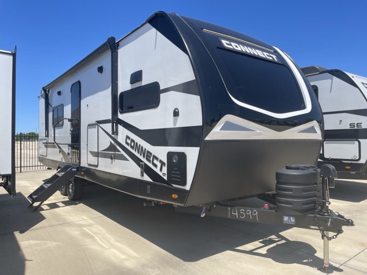 Email now about this 2025 K-Z Connect 282FKK! New 2025 K-Z Connect 282FKK available in Sanger, Texas