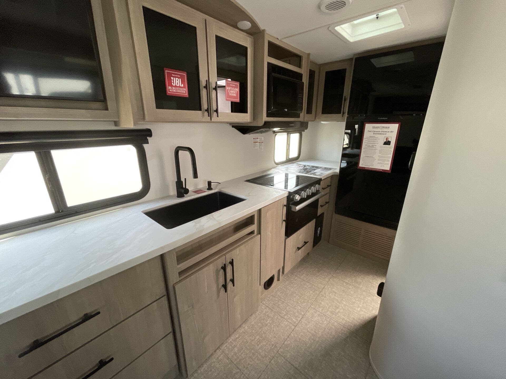 New 2025 Grand Design Imagine XLS 17MKE available in Corinth, Texas