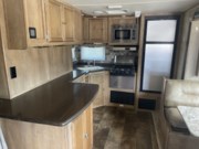 Used 2016 Gulf Stream Gulf Breeze M30RKP available in Sanger, Texas