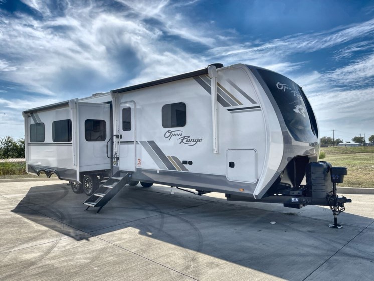 Email now about this 2026 Highland Ridge Open Range 338BHS! New 2026 Highland Ridge Open Range 338BHS available in Sanger, Texas