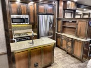 Used 2018 Vanleigh Vilano 375FLL available in Sanger, Texas