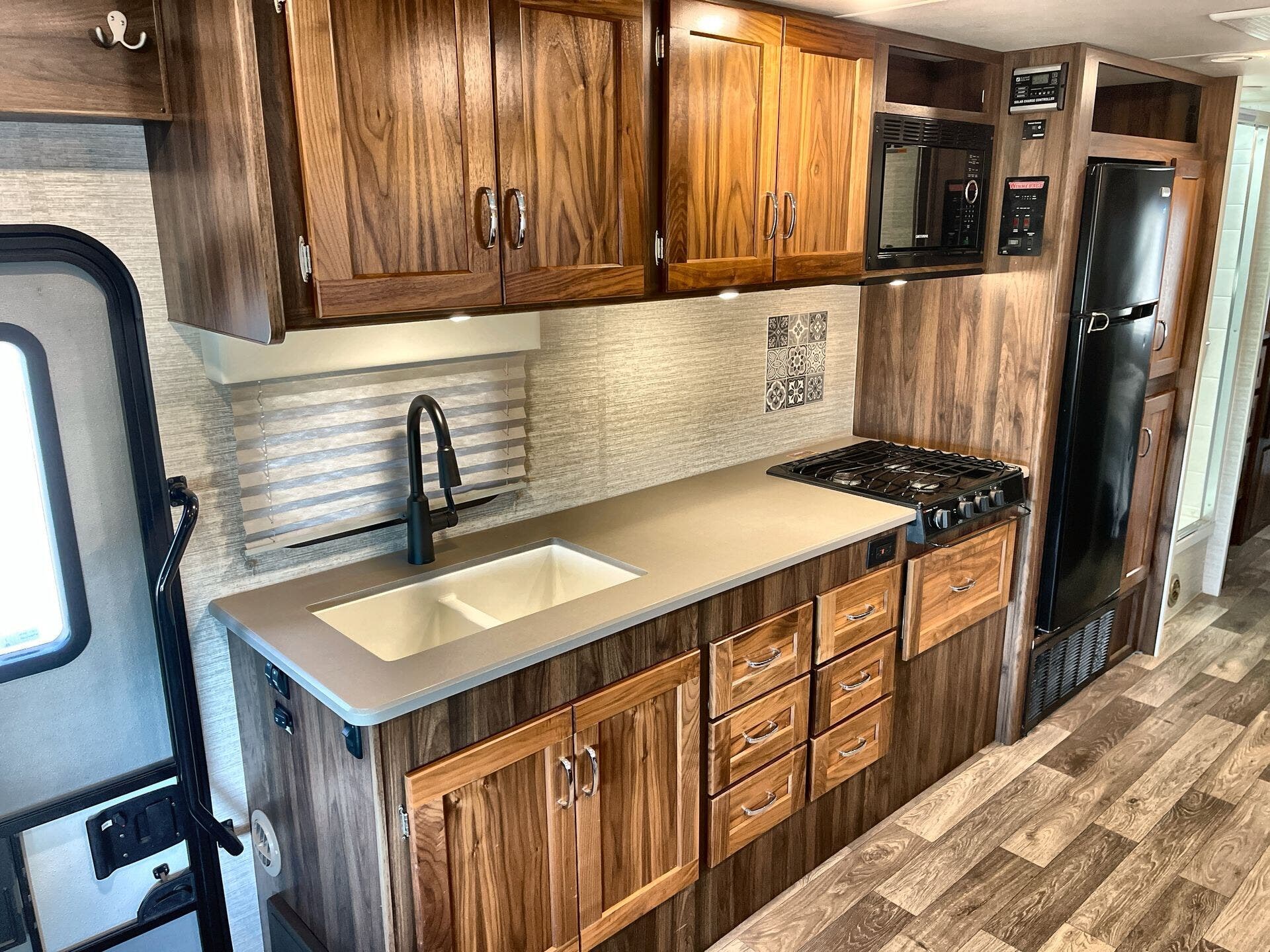 Used 2020 Winnebago Outlook 31N available in Sanger, Texas