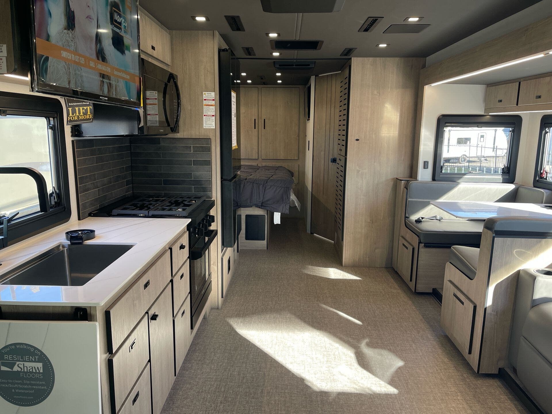 New 2026 Grand Design Lineage 31ZW available in Fort Worth, Texas