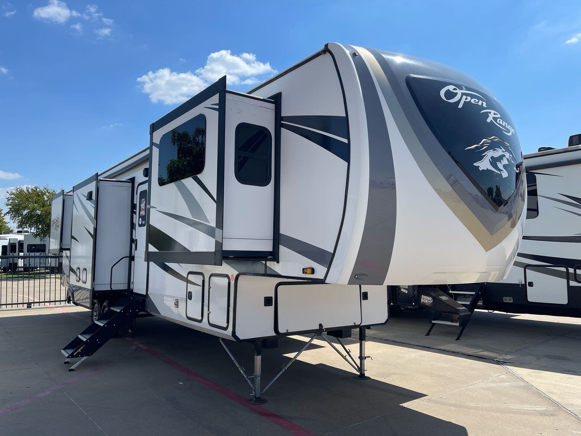 Email now about this 2022 Highland Ridge Open Range 376FBH! Used 2022 Highland Ridge Open Range 376FBH available in Fort Worth, Texas