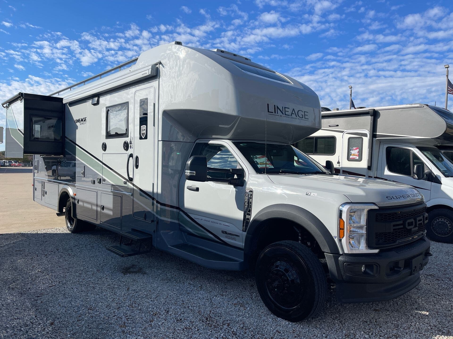 Email now about this 2026 Grand Design Lineage 31ZW! New 2026 Grand Design Lineage 31ZW available in Fort Worth, Texas