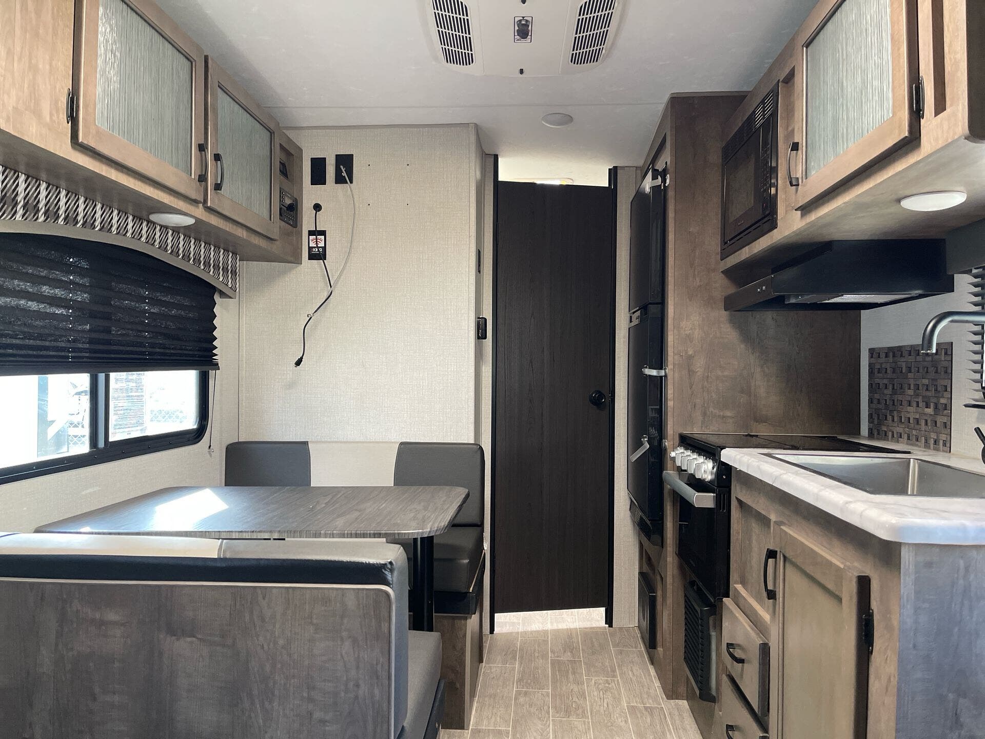 Used 2021 Venture RV Sonic 190VRB available in Fort Worth, Texas