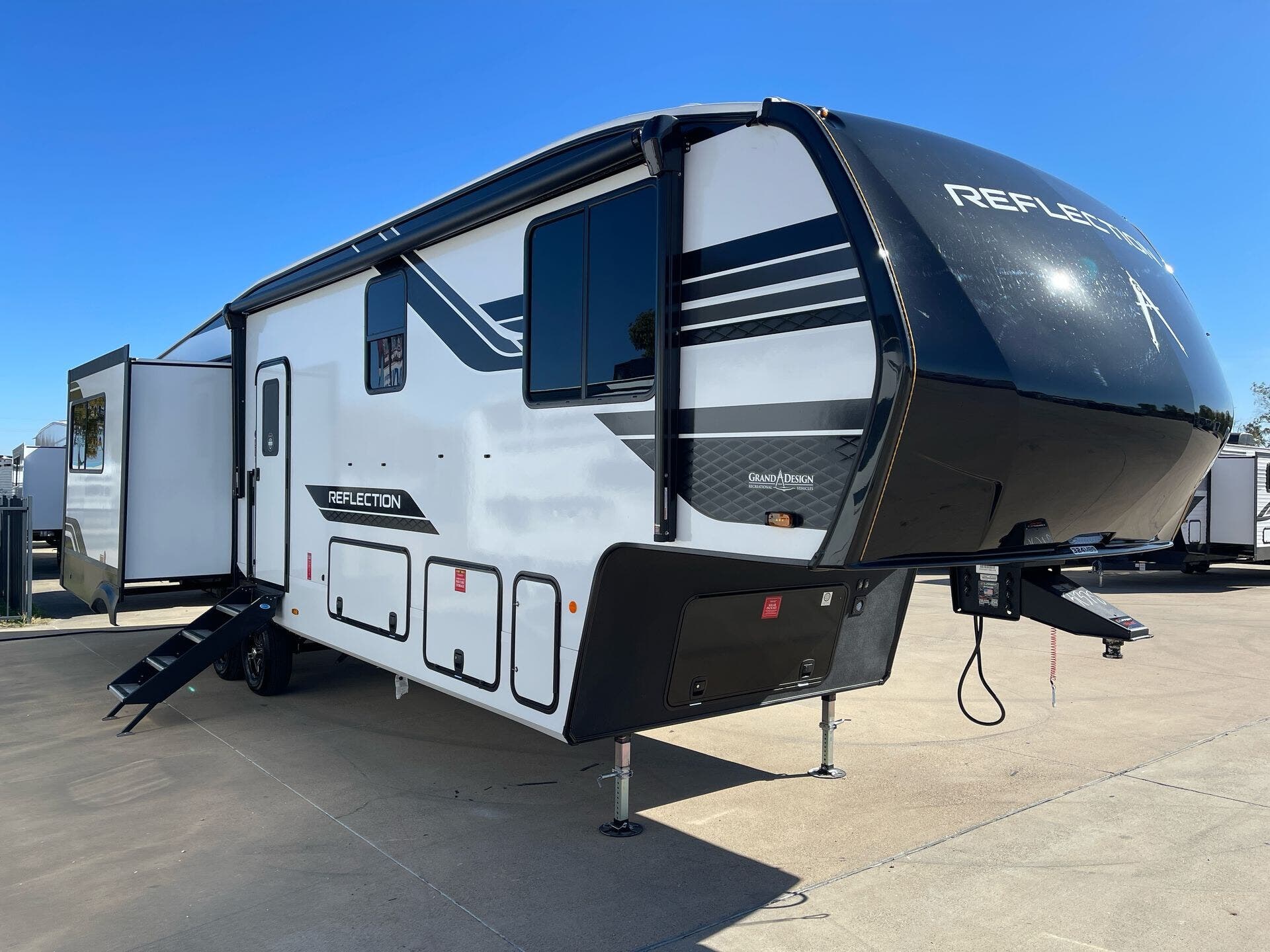 Email now about this 2026 Grand Design Reflection 324MBS! New 2026 Grand Design Reflection 324MBS available in Fort Worth, Texas