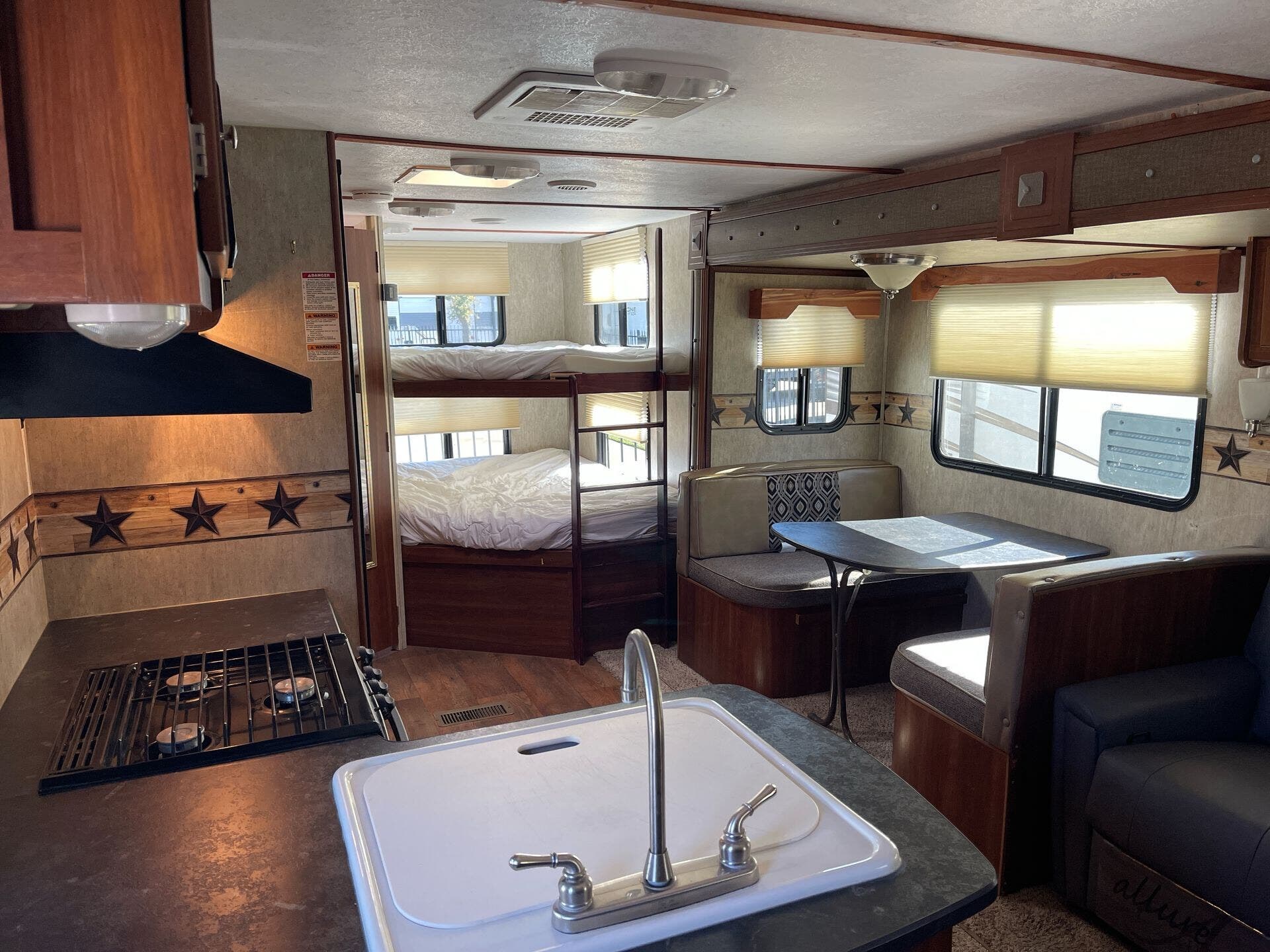 Used 2014 Keystone Bullet 272BHS available in Fort Worth, Texas