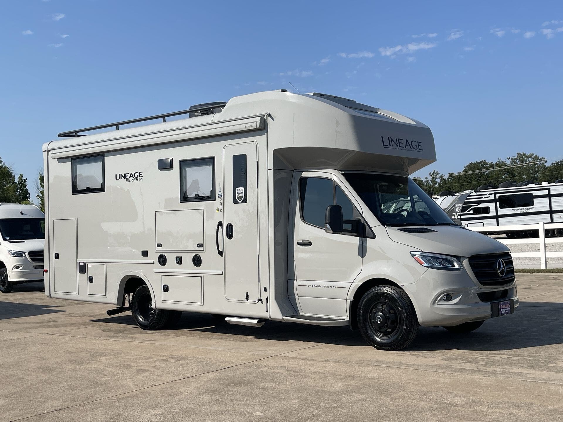 Email now about this 2026 Grand Design Lineage 25TK! New 2026 Grand Design Lineage 25TK available in Corinth, Texas