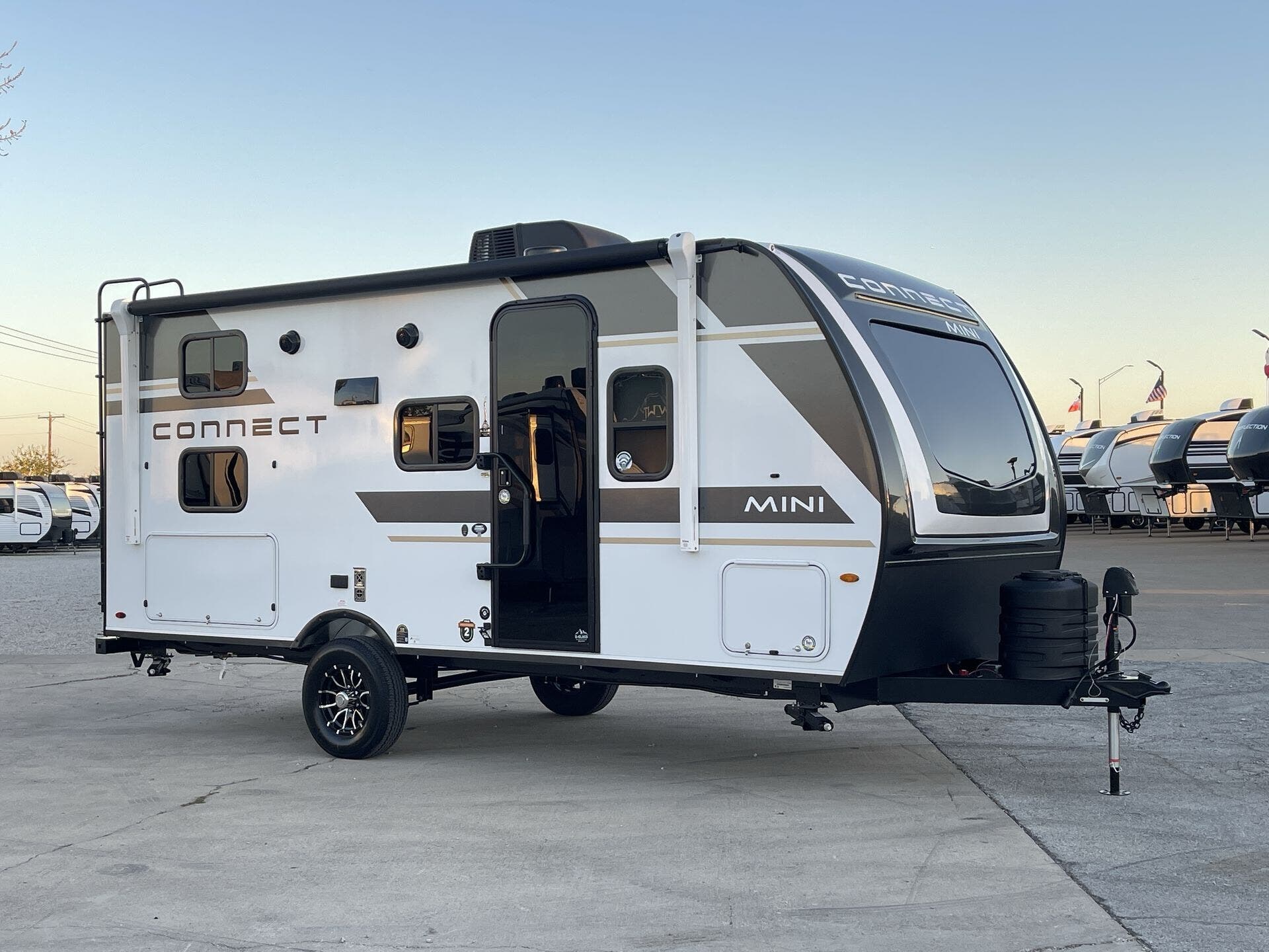 Email now about this 2026 K-Z Connect Mini 191BHK! New 2026 K-Z Connect Mini 191BHK available in Corinth, Texas
