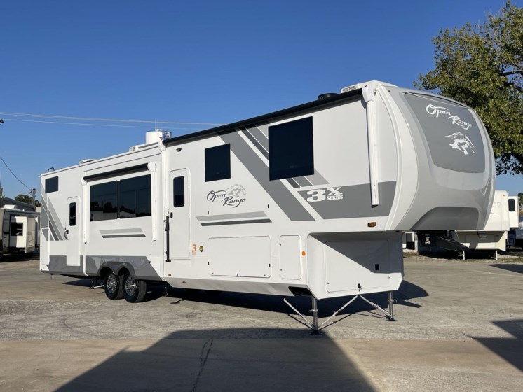 Email now about this 2026 Highland Ridge Open Range 3X 390TBS! New 2026 Highland Ridge Open Range 3X 390TBS available in Corinth, Texas