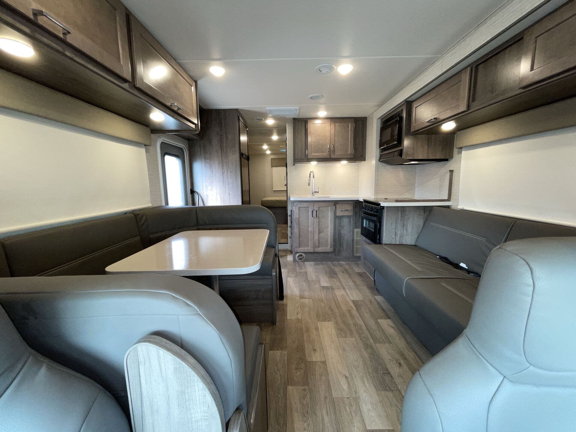 Used 2024 Winnebago Minnie Winnie 31H available in Corinth, Texas