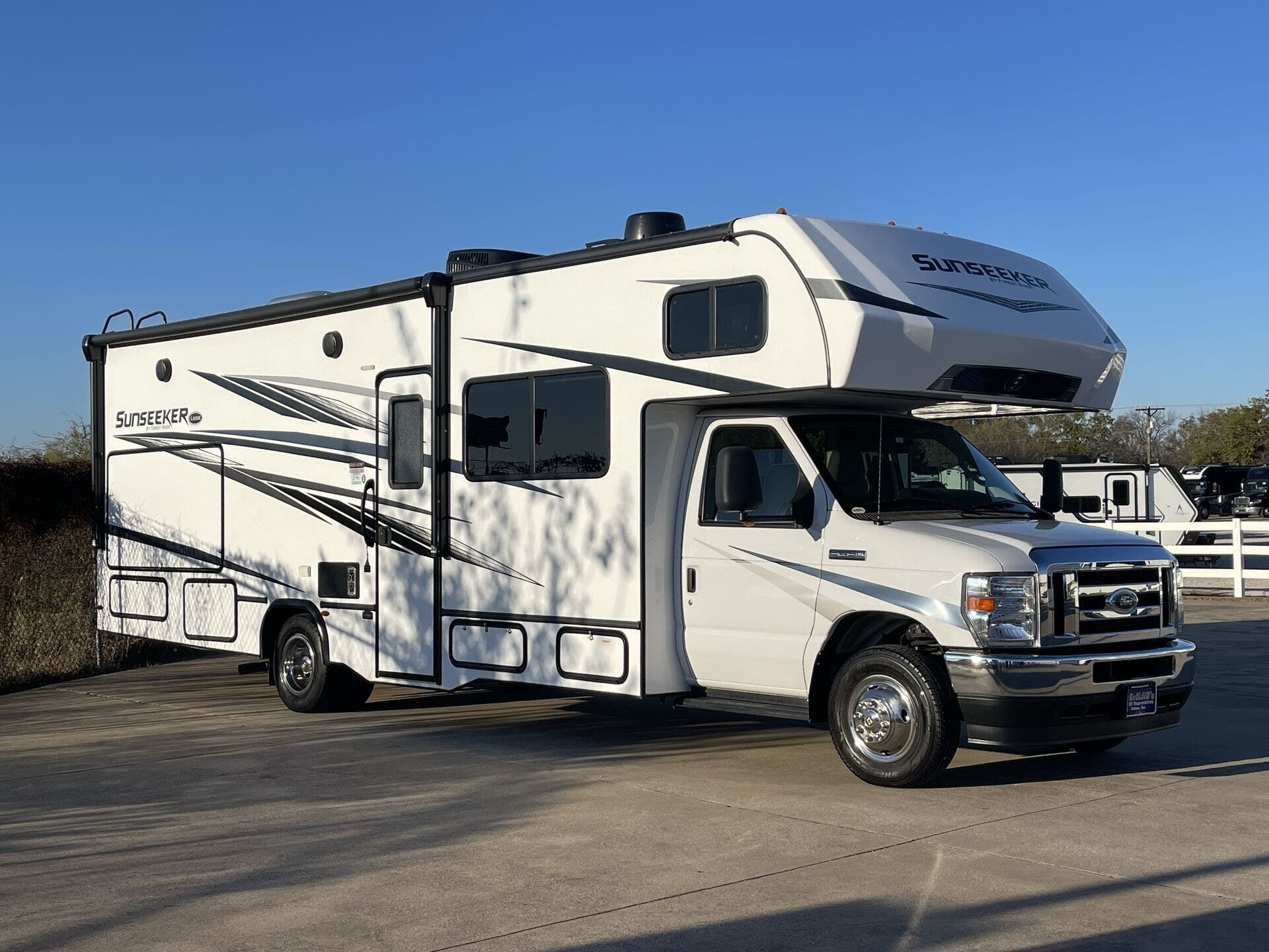 Contact us now about this 2023 Forest River Sunseeker 2860DS! 2023 Sunseeker 2860DS by Forest River from McClain's RV Superstore in Corinth, Texas
