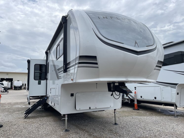 Email now about this 2025 Grand Design Influence 3704BH! New 2025 Grand Design Influence 3704BH available in Oklahoma City, Oklahoma