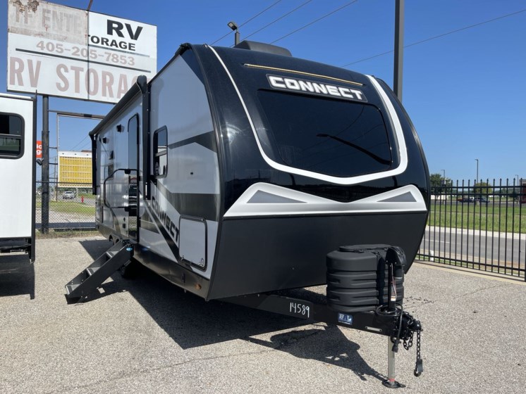Email now about this 2025 K-Z Connect 241RLK! New 2025 K-Z Connect 241RLK available in Oklahoma City, Oklahoma