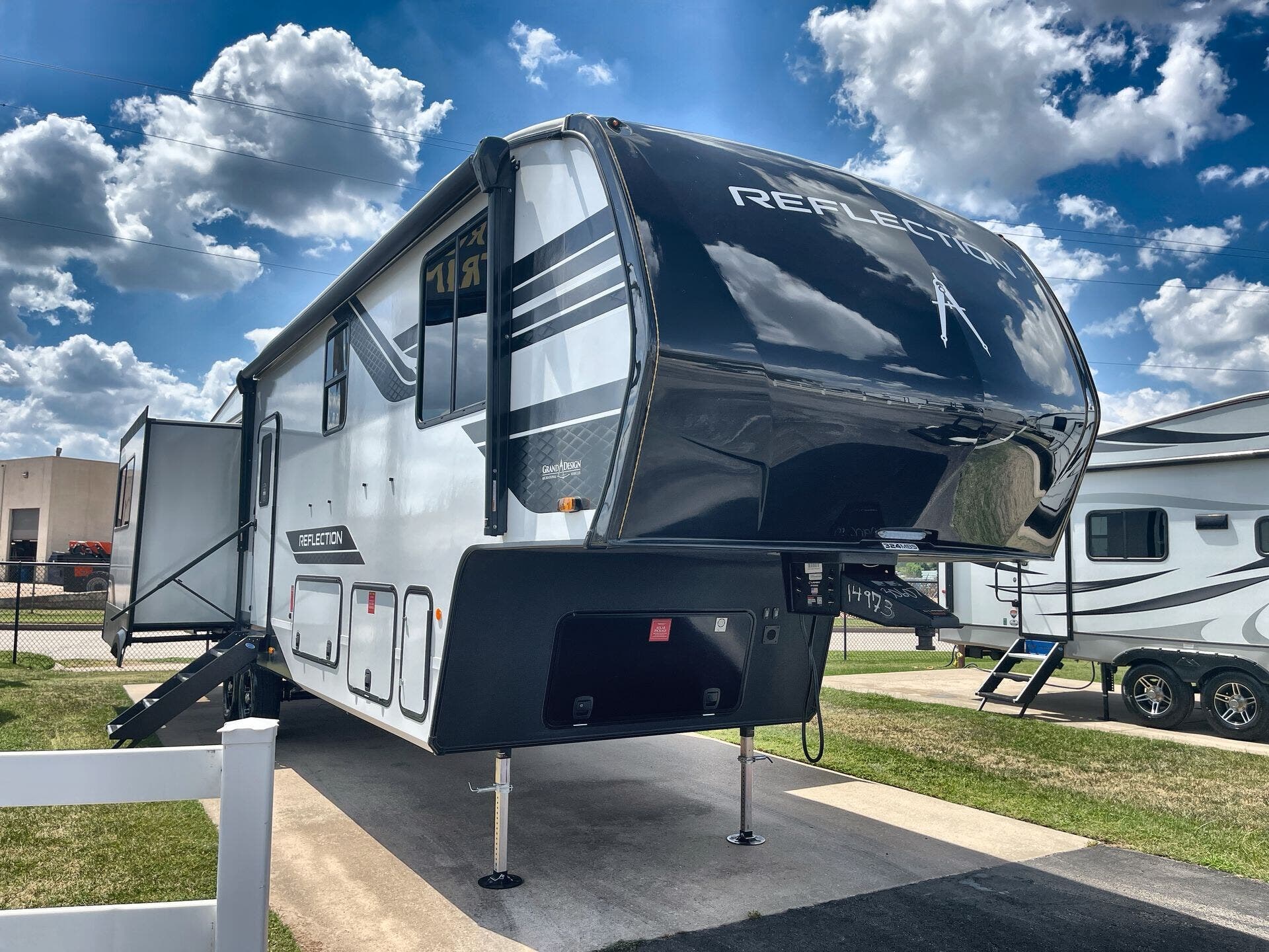 Email now about this 2026 Grand Design Reflection 324MBS! New 2026 Grand Design Reflection 324MBS available in Oklahoma City, Oklahoma