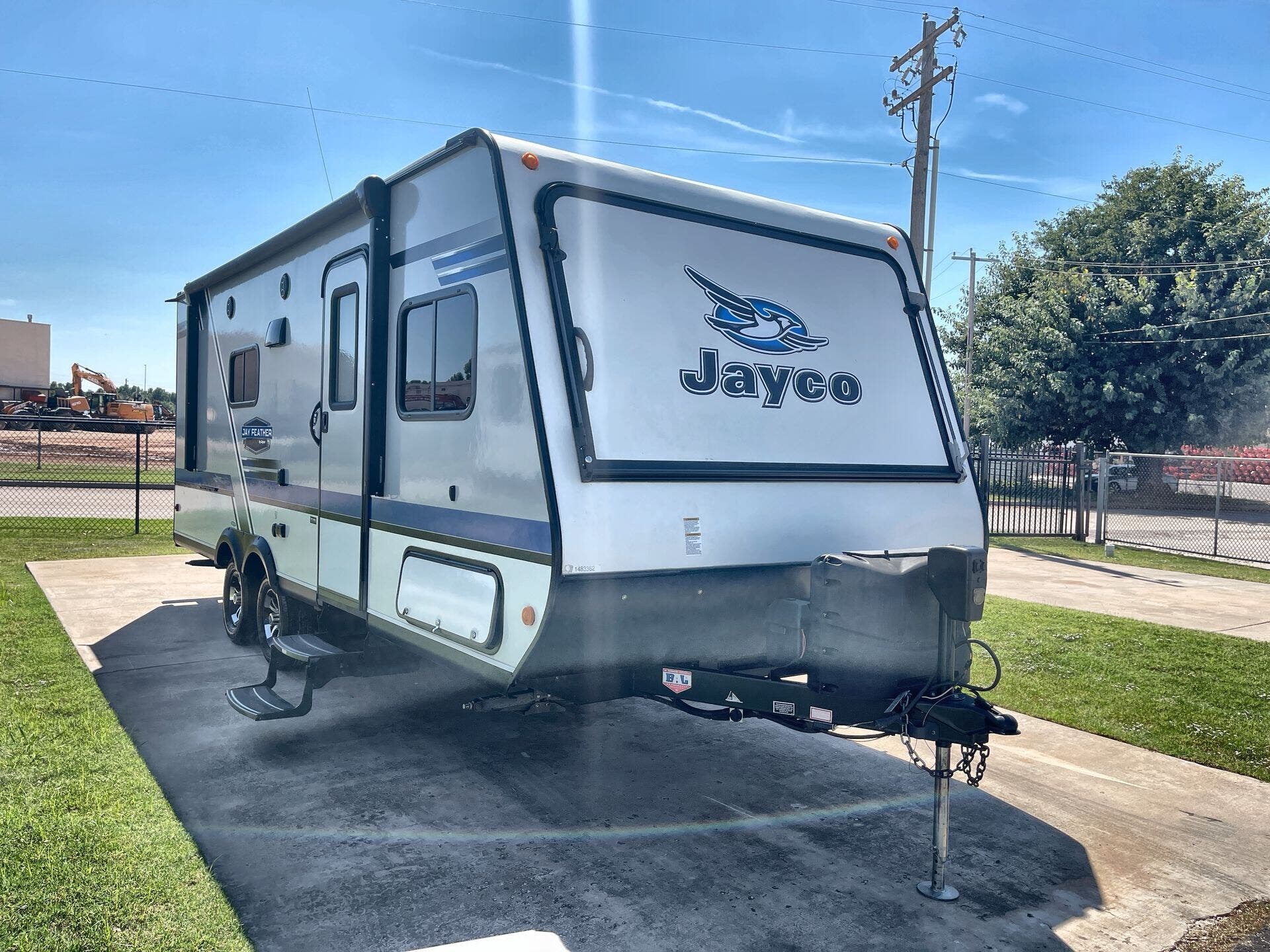 Email now about this 2018 Jayco JAYFEATHER X23B! Used 2018 Jayco JAYFEATHER X23B available in Oklahoma City, Oklahoma