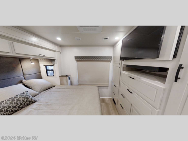 2025 Dynaquest XL 3801TS XLORER PACKAGE by Dynamax Corp from McKee RV in Perry, Iowa