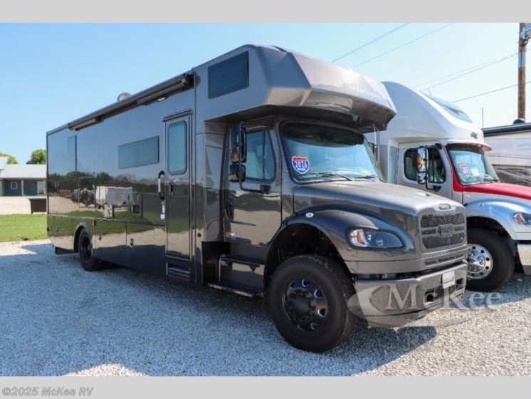 Email now about this 2026 Dynamax Corp Europa 31SSFR! New 2026 Dynamax Corp Europa 31SSFR available in Perry, Iowa