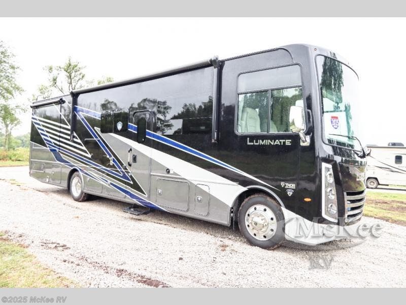 Email now about this 2025 Thor Motor Coach Luminate DD35! New 2025 Thor Motor Coach Luminate DD35 available in Perry, Iowa