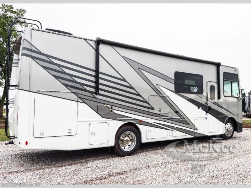 New 2025 Thor Motor Coach Luminate MM30 available in Perry, Iowa