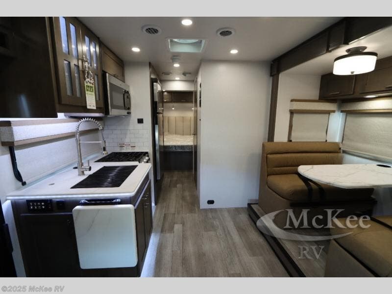 Contact us now about this 2025 Dynamax Corp isata 5 28SSD4X4! 2025 isata 5 28SSD4X4 by Dynamax Corp from McKee RV in Perry, Iowa