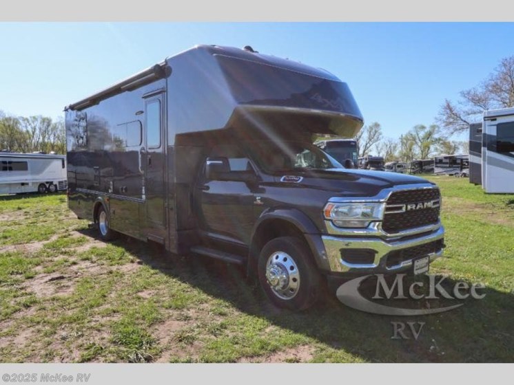 Email now about this 2025 Dynamax Corp isata 5 28SSD4X4! Used 2025 Dynamax Corp isata 5 28SSD4X4 available in Perry, Iowa