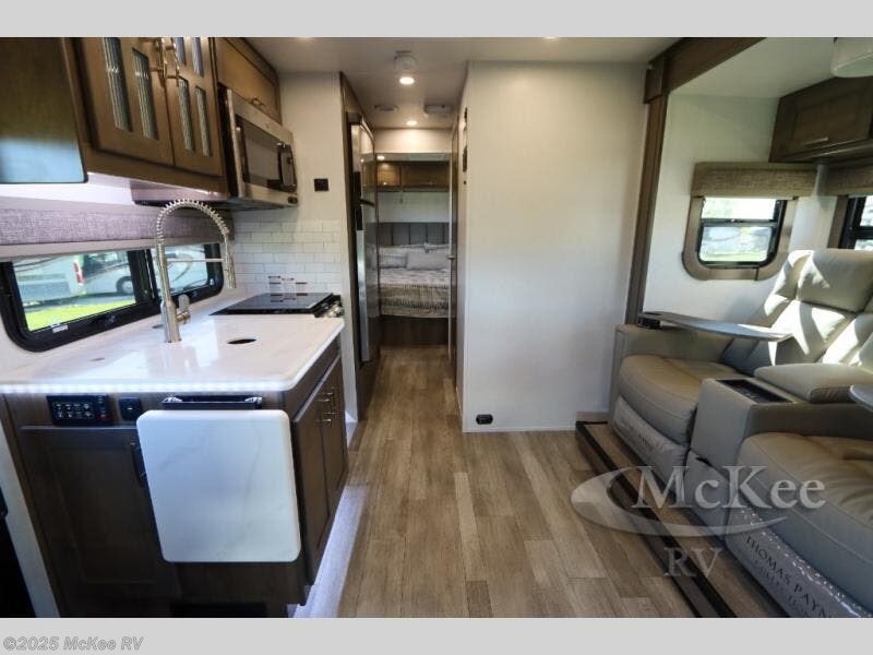 Contact us now about this 2025 Dynamax Corp isata 5 28SSD4X4! 2025 isata 5 28SSD4X4 by Dynamax Corp from McKee RV in Perry, Iowa