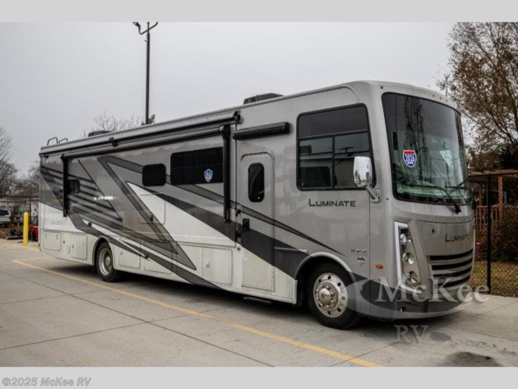 Email now about this 2026 Thor Motor Coach Luminate CC35! New 2026 Thor Motor Coach Luminate CC35 available in Perry, Iowa