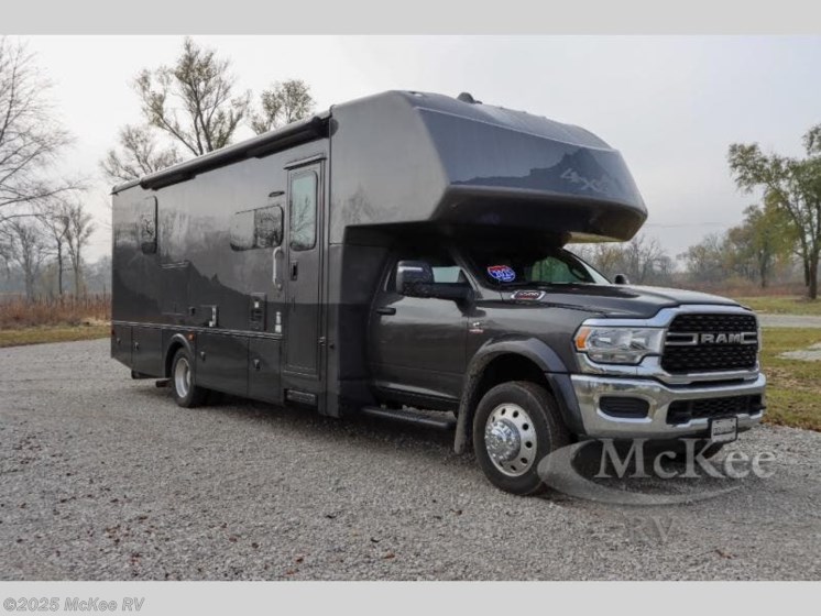 Email now about this 2025 Dynamax Corp isata 5 30FWD4X4! New 2025 Dynamax Corp isata 5 30FWD4X4 available in Perry, Iowa
