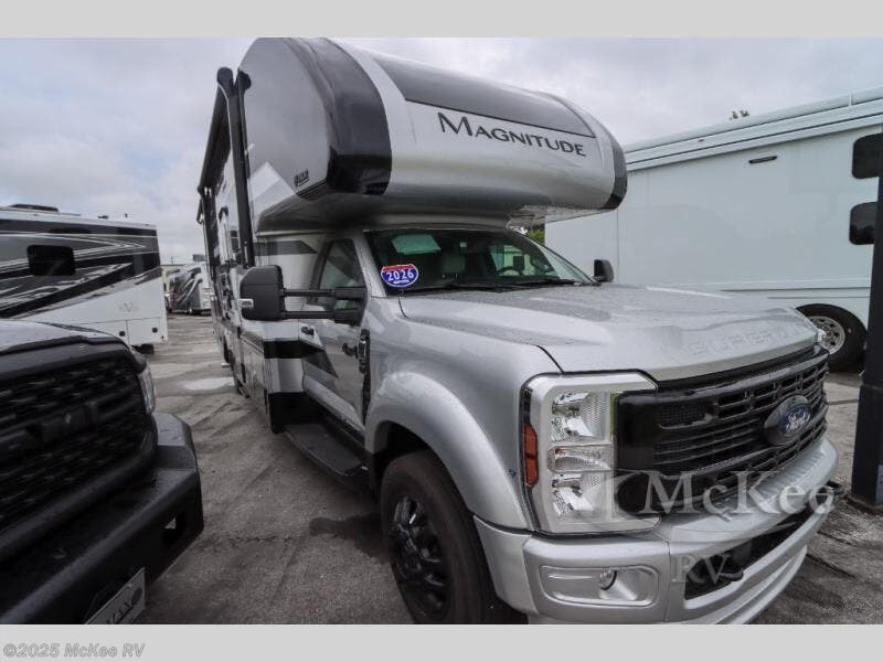 New 2026 Thor Motor Coach Magnitude X32 available in Perry, Iowa
