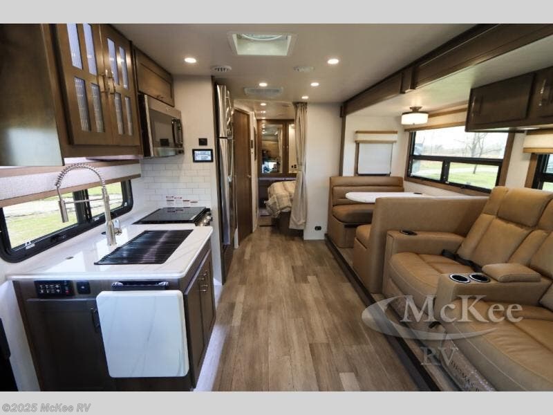 Contact us now about this 2025 Dynamax Corp isata 5 30FWD4X4! 2025 isata 5 30FWD4X4 by Dynamax Corp from McKee RV in Perry, Iowa