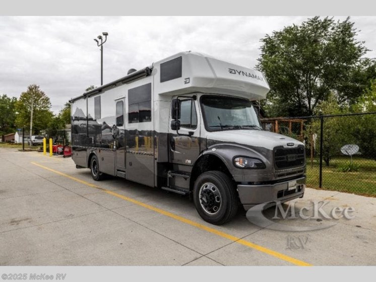 Email now about this 2026 Dynamax Corp Europa 32KDFR! New 2026 Dynamax Corp Europa 32KDFR available in Perry, Iowa