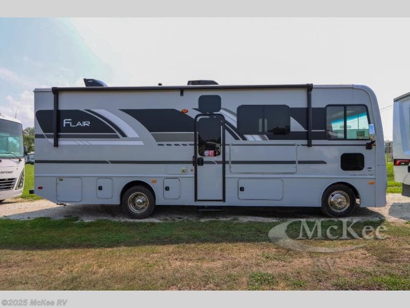 New 2026 Fleetwood Flair 28A available in Perry, Iowa