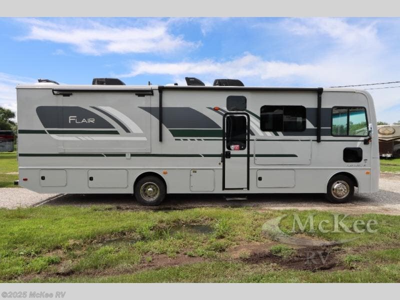 New 2026 Fleetwood Flair 32S available in Perry, Iowa