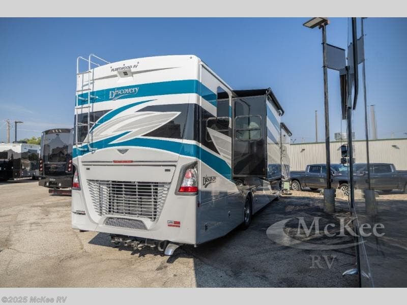 New 2026 Fleetwood Discovery 38N available in Perry, Iowa