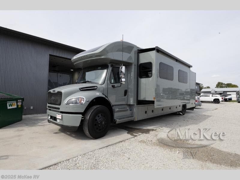 Contact us now about this 2026 Renegade Verona 40VRB! 2026 Verona 40VRB by Renegade from McKee RV in Perry, Iowa