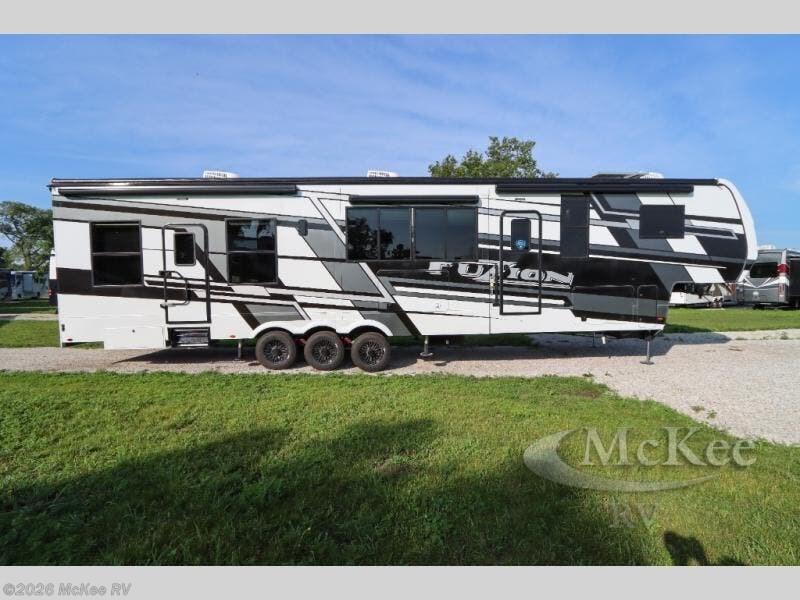 New 2025 Keystone Fuzion 419 available in Perry, Iowa