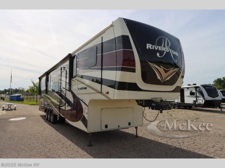 Email now about this 2021 Forest River RiverStone RSF39FKTH! Used 2021 Forest River RiverStone RSF39FKTH available in Perry, Iowa