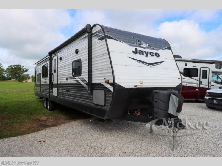Email now about this 2022 Jayco Jay Flight 34RLOK! Used 2022 Jayco Jay Flight 34RLOK available in Perry, Iowa