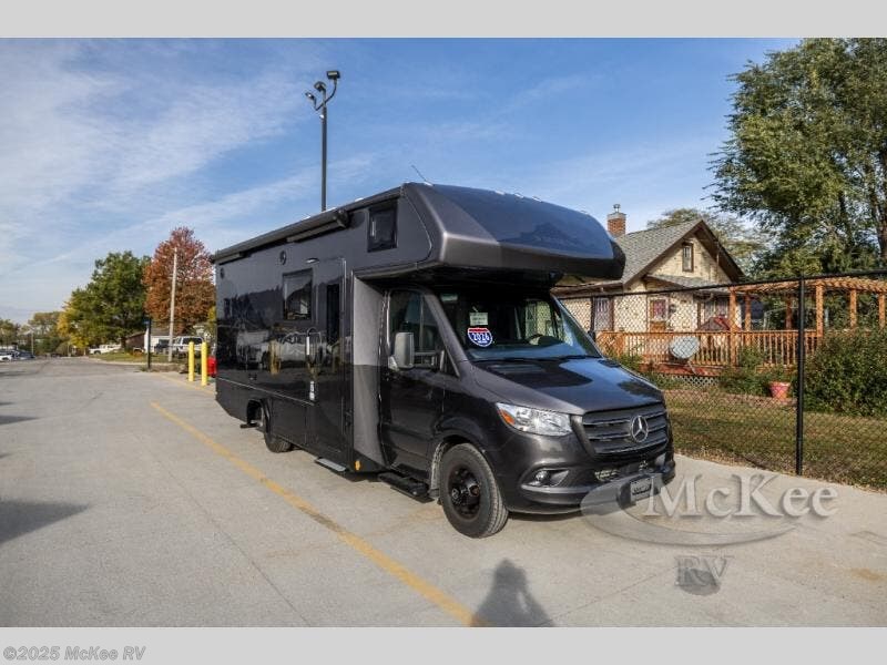 Email now about this 2026 Dynamax Corp isata 3 24FWSFXM! New 2026 Dynamax Corp isata 3 24FWSFXM available in Perry, Iowa