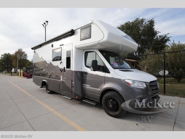 Email now about this 2026 Dynamax Corp isata 3 24FWSFXM! New 2026 Dynamax Corp isata 3 24FWSFXM available in Perry, Iowa