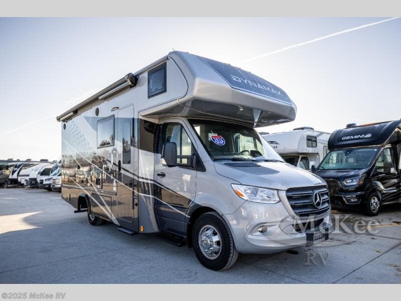 Email now about this 2026 Dynamax Corp isata 3 24FW! New 2026 Dynamax Corp isata 3 24FW available in Perry, Iowa