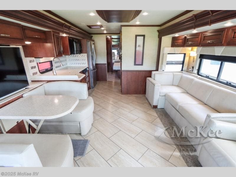 Contact us now about this 2017 Newmar Ventana LE 3412! 2017 Ventana LE 3412 by Newmar from McKee RV in Perry, Iowa