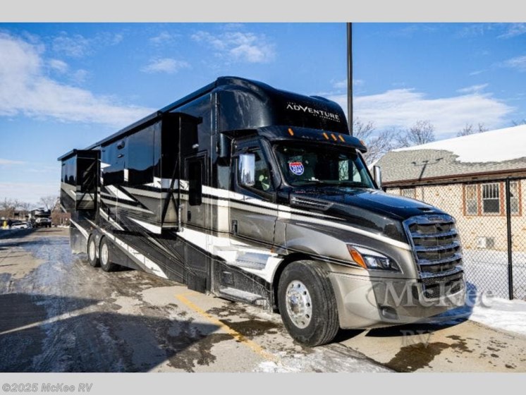 Email now about this 2026 Show Hauler Adventure 4501! New 2026 Show Hauler Adventure 4501 available in Perry, Iowa