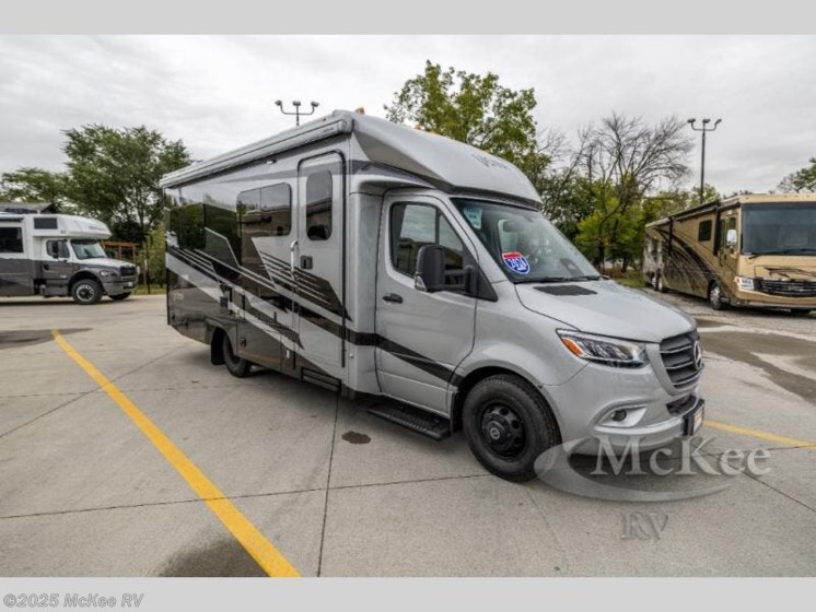 Email now about this 2026 Renegade Vienna 25DLN! New 2026 Renegade Vienna 25DLN available in Perry, Iowa