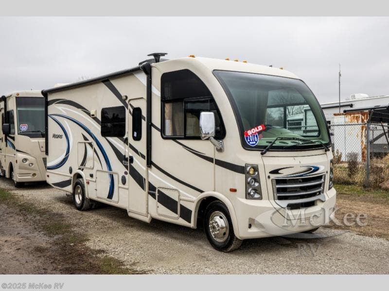 Email now about this 2016 Thor Motor Coach Vegas 25.3! Used 2016 Thor Motor Coach Vegas 25.3 available in Perry, Iowa