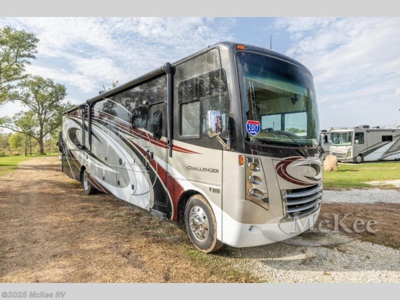 Email now about this 2017 Thor Motor Coach Challenger 37LX! Used 2017 Thor Motor Coach Challenger 37LX available in Perry, Iowa